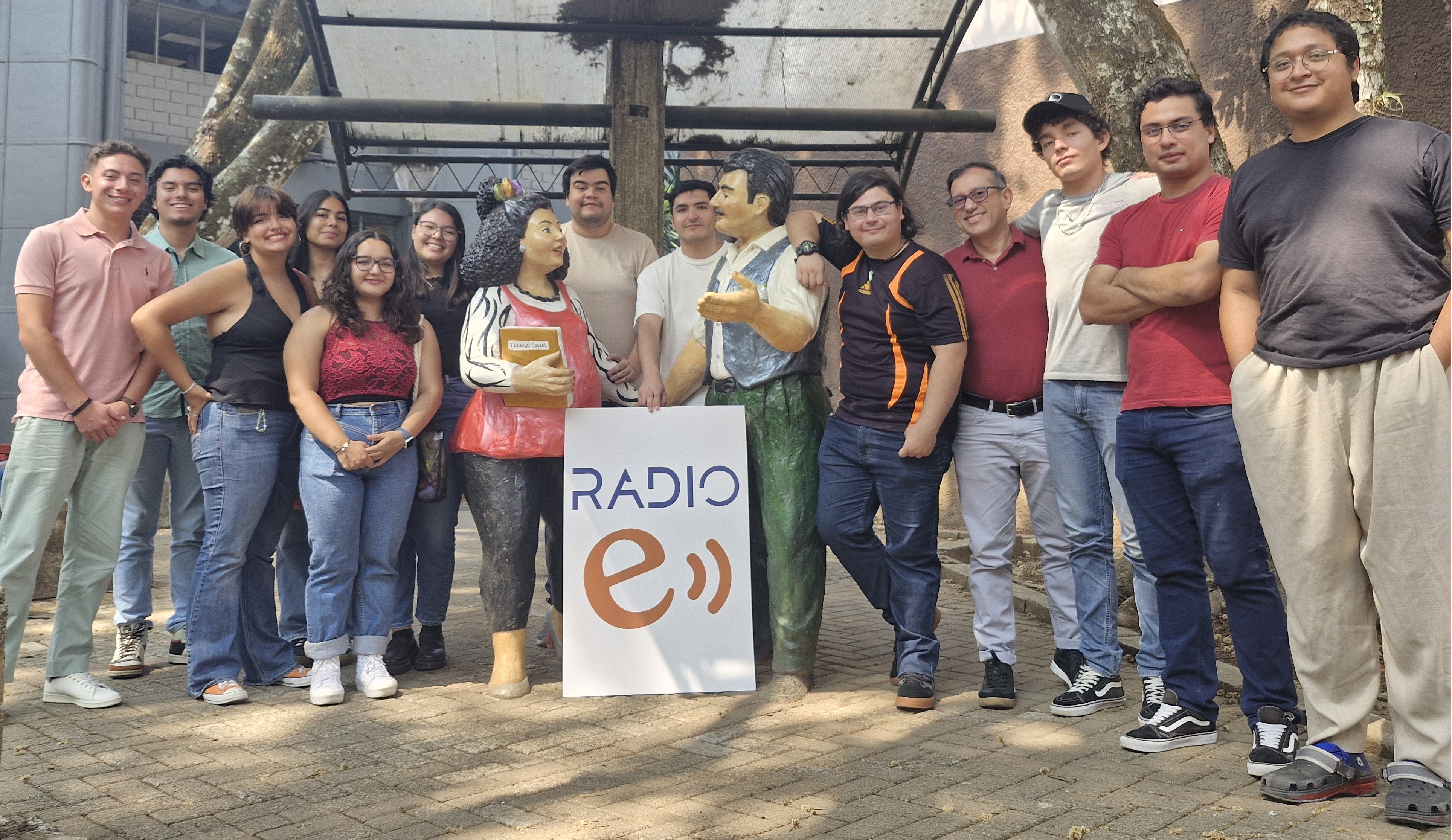 Equipo de RADIO-E 2024